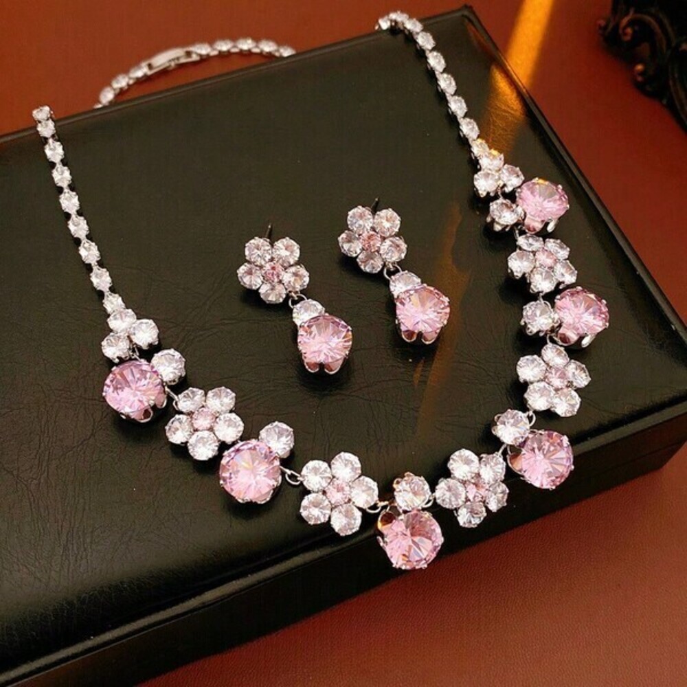 3-Piece And Earrings And Necklace Set For C , G Minimalist